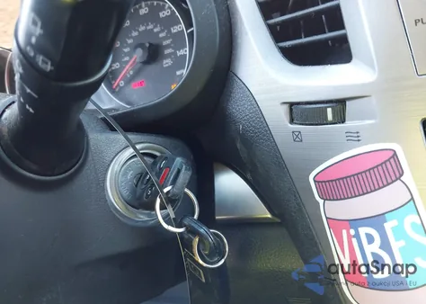 2014 Subaru Outback 2.5I Premium z USA, uszkodzony, nr VIN 4S4BRBCC8E3269980